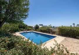 Plot with 1783sqm and excellent views -  for Luxury Villa in Meia Praia, Lagos