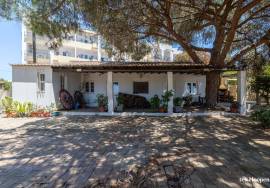 2 Bedroom Villa + Annex, Project Opportunity, Meia Praia - Lagos
