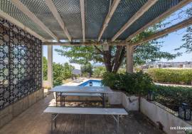 2 Bedroom Villa + Annex, Project Opportunity, Meia Praia - Lagos