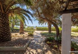 2 Bedroom Villa + Annex, Project Opportunity, Meia Praia - Lagos