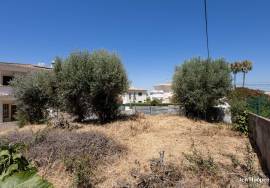 Plot with 420sqm for construction of Villa. Bemposta, Alvor