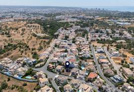 Plot with 420sqm for construction of Villa. Bemposta, Alvor