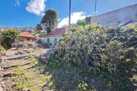 House to Rehabilitate with Stunning View in Ribeira Brava House to Rehabilitate with Stunning View in Ribeira Brava