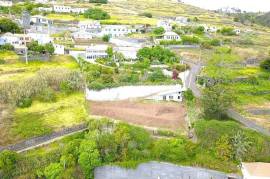 Land with 610 square meters located in Fajã da Ovelha - Calheta with excellent sea views! Land with 610 square meters located in Fajã da Ovelha - Calheta with excellent sea views!