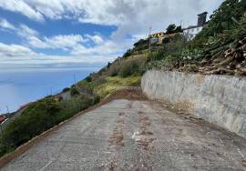Land with 610 square meters located in Fajã da Ovelha - Calheta with excellent sea views! Land with 610 square meters located in Fajã da Ovelha - Calheta with excellent sea views!