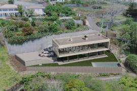 Land with 610 square meters located in Fajã da Ovelha - Calheta with excellent sea views! Land with 610 square meters located in Fajã da Ovelha - Calheta with excellent sea views!