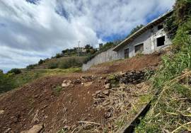 Land with 610 square meters located in Fajã da Ovelha - Calheta with excellent sea views! Land with 610 square meters located in Fajã da Ovelha - Calheta with excellent sea views!