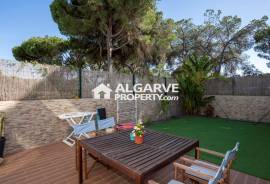Refurbished 3 bedroom villa next to the Golf and close to the center of Vilamoura in the Algarve