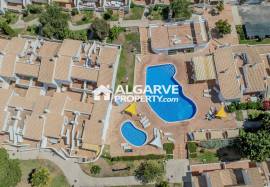 Stylishly Renovated 2-Bedroom Townhouse within a Private Condominium – Vilamoura