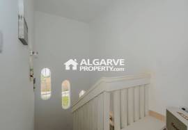 Renovated 3-Bedroom Townhouse in Private Condominium – Vilamoura