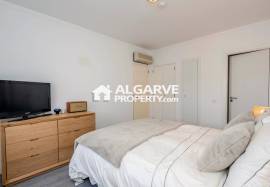 Renovated 3-Bedroom Townhouse in Private Condominium – Vilamoura