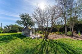 Elegant 6-Bedroom Villa with Heated Pool & Guest Annex | Carvoeiro