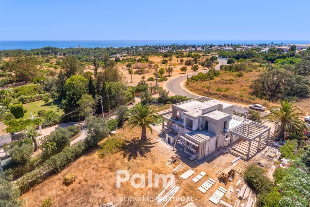 Stunning 4-Bedroom Villa with Pool and Panoramic Sea Views | Alfanzina – Carvoeiro