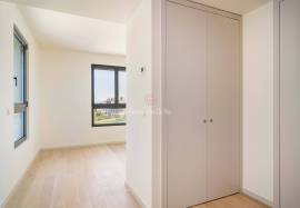 2-Bedroom River View at Distrikt | Because living well is non-negotiable