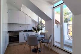 T2 with River view in Lisbon