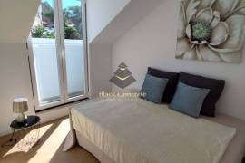 T2 with River view in Lisbon