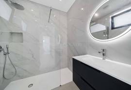 Albufeira - stunning villa for sale – 4 bedrooms, private pool & luxury features