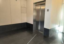 Flat for sale in Avenida Reina Sofia