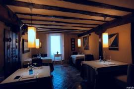 Fully operational restaurant for rent and sale 20km from Vitoria-Gasteiz