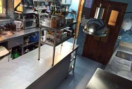 Fully operational restaurant for rent and sale 20km from Vitoria-Gasteiz