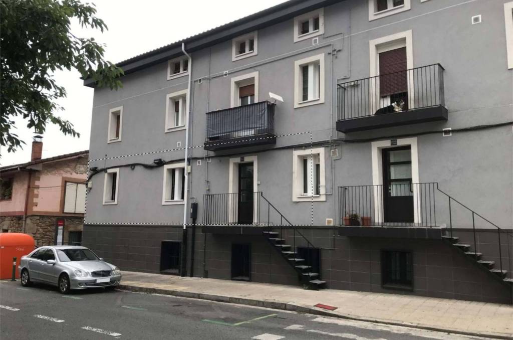 Apartment for sale in Olabeaga