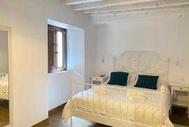 Charming investment: hotel with history and design