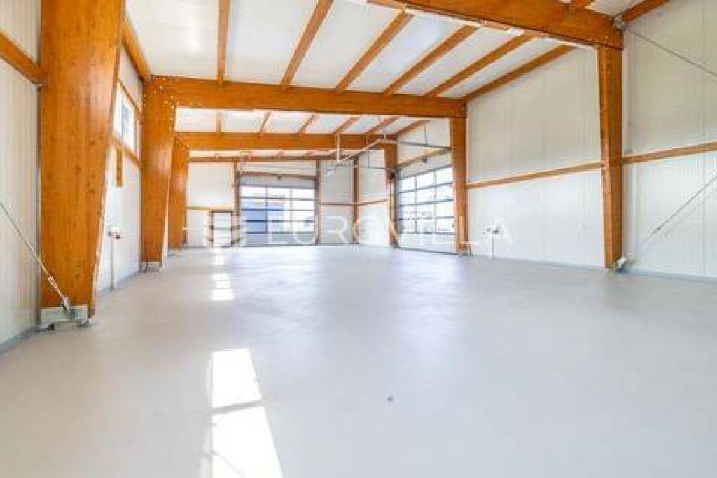 Zaprešić, Prigorje Brdovečko, industrial zone, production and sales hall 510 m2