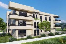 Kaštela, three-bedroom apartment 84,2 m2 on 1st floor with P place
