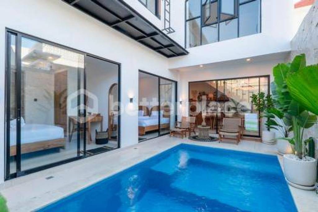 Modern 3 Bedroom Villa in Berawa, A Modern Investment Opportunity