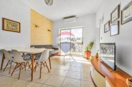 St Julians - Bright Top-Floor 1-Bed apartment with Roof Terrace