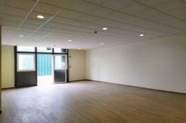 Spacious Warehouse for Rent in Porto
