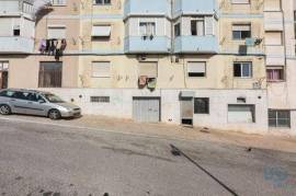 Parque de Estacionamento / Garagem / Box em Queluz e Belas de 55,00 m²