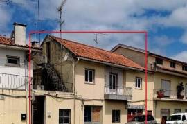 Prédio T2 em Maiorga de 173,00 m²