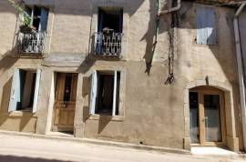 Charming Old Winegrower's House With 170 M2 Living Space And A 225 M2 Garden.