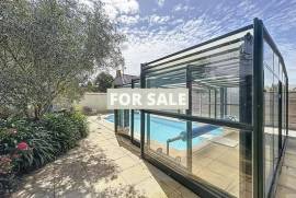 Superb House with Swimming Pool