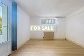 Coastal House in Great Location