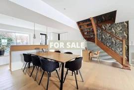 Coastal House 700m from the Sea