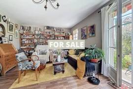 Coastal House in Great Location