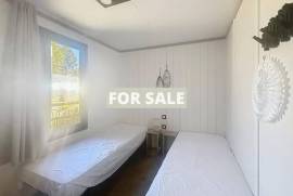 Holiday Cottage in Residential Park by the Coast