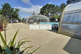 Cottage 150m From The Beach