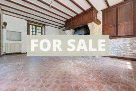 Country Barn to Renovate Further