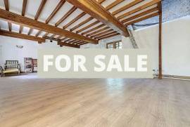 Country Barn to Renovate Further
