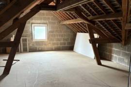 Detached Country House with Outbuilding
