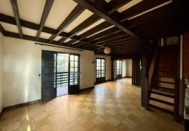 Fantastic Detached Chalet in Mature Grounds