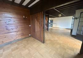 Fantastic Detached Chalet in Mature Grounds