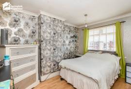 3 bedroom, Semi-detached house for sale 3 bedroom, Semi-detached house for sale