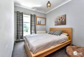 3 bedroom, Terraced House for sale