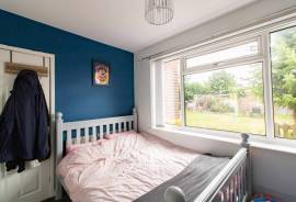 3 bedroom, Semi-detached bungalow for sale