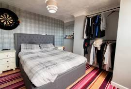 3 bedroom, Semi-detached bungalow for sale