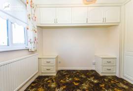 5 bedroom, Detached house for sale